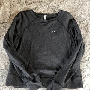 Lululemon sweatshirt gray size 4. Like new condition